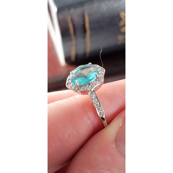 Stunning Rhodium-Plated Size 9 Ring with Aqua Blue Gemstone and Halo Accents - Picture 9 of 11